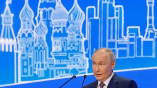 プーチン氏、ウクライナ戦争の短期的な目標を変更か